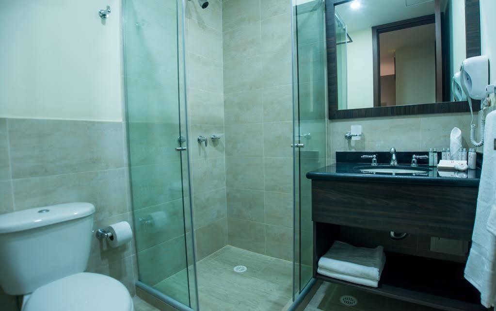 Hotel Hr Amada Cúcuta Kültér fotó