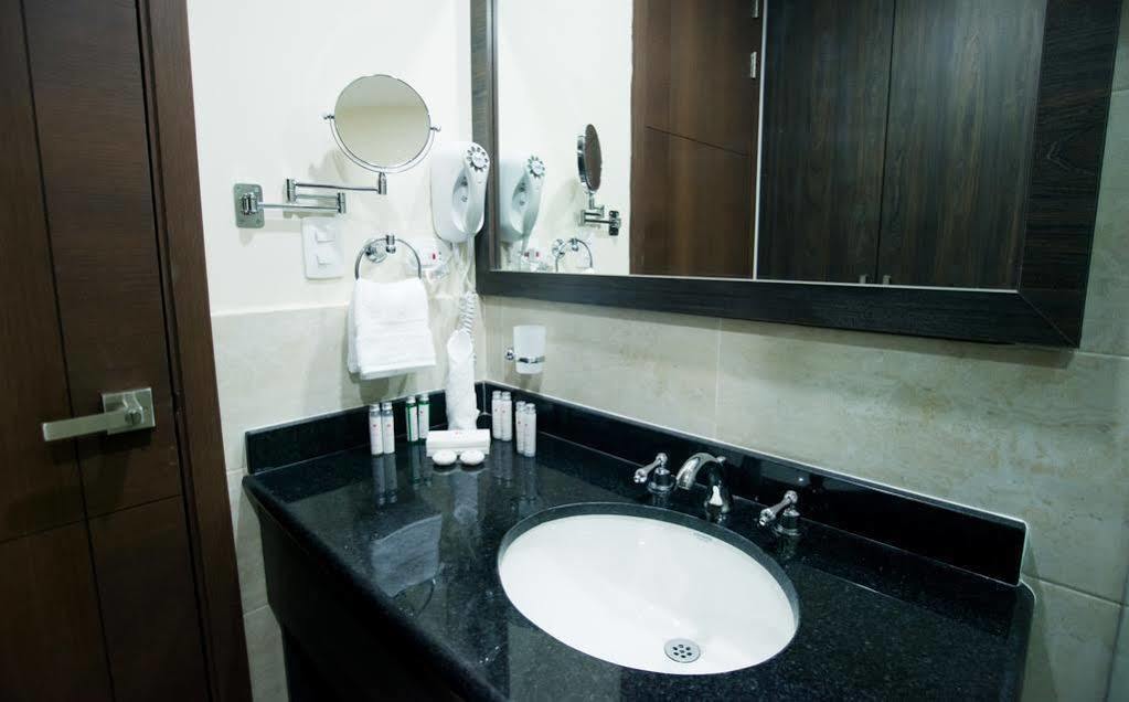 Hotel Hr Amada Cúcuta Kültér fotó
